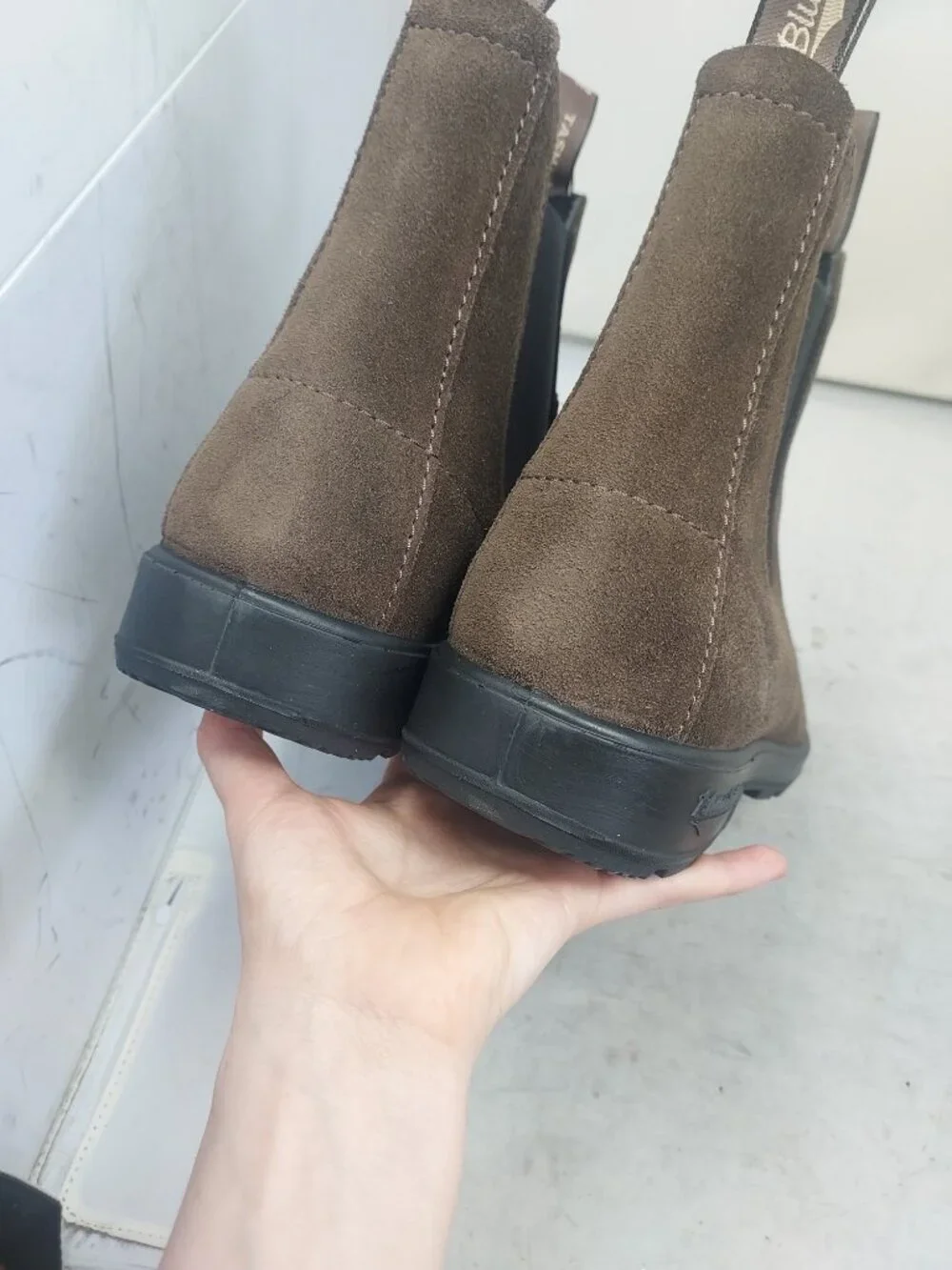 Blundstone MENS Brown Suede Chelsea Boot